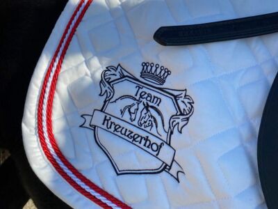 Vereinsschabracke mit Logobestickung